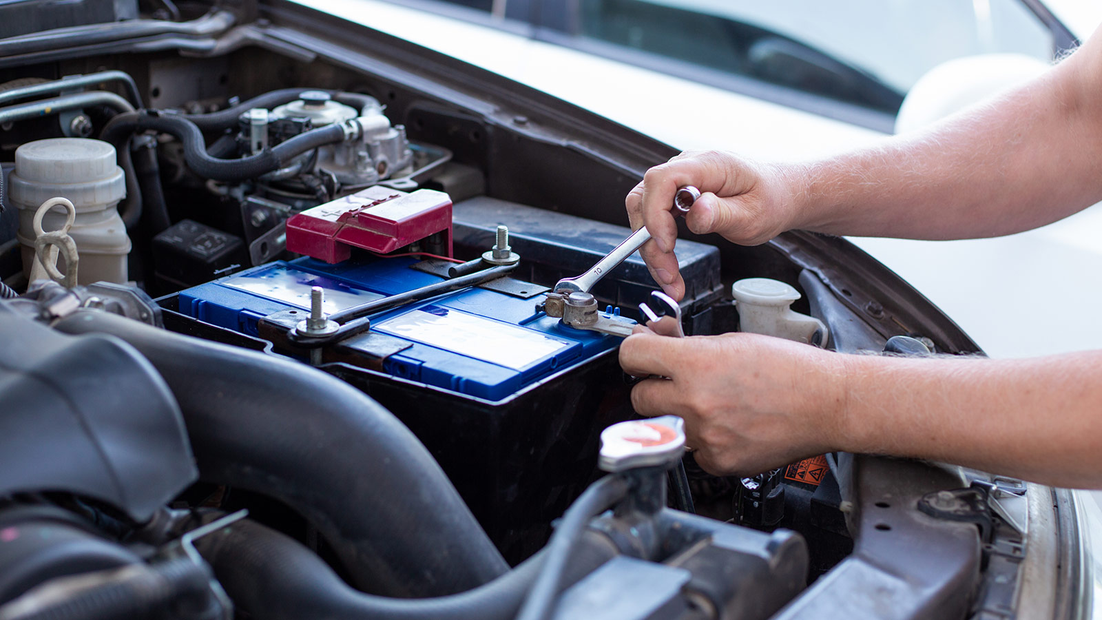 How Battery Installation Services in Indianapolis Can Revive Your Vehicle’s Power